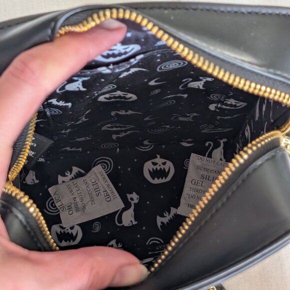 Loungefly x Disney The Nightmare Before Christmas Tarot Cards Crossbody Bag - Picture 9 of 11